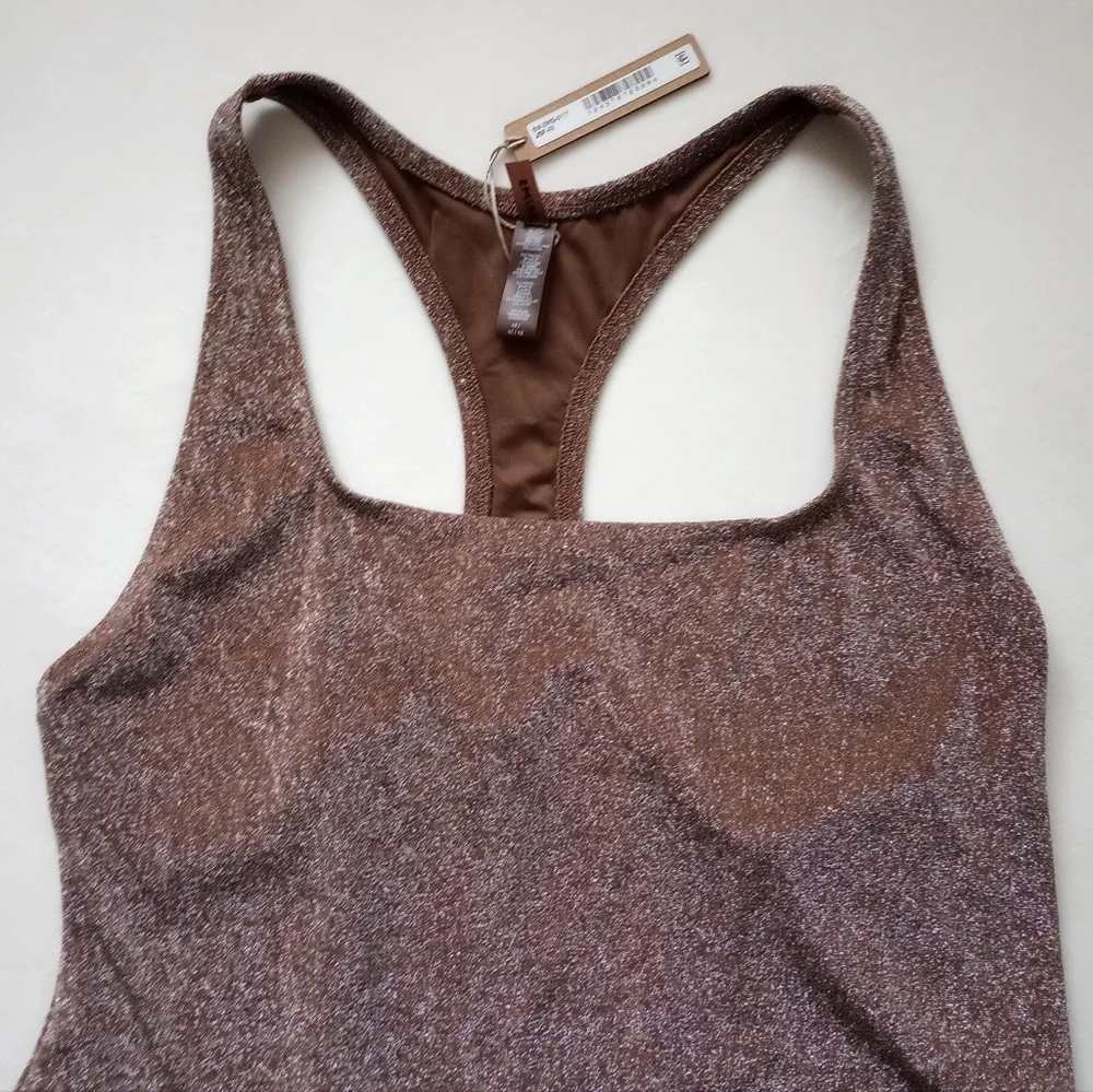 SKIMS this glitter